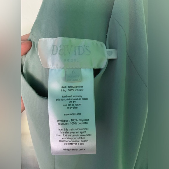 Bridesmaid/Formal Dress - Picture 2 of 6